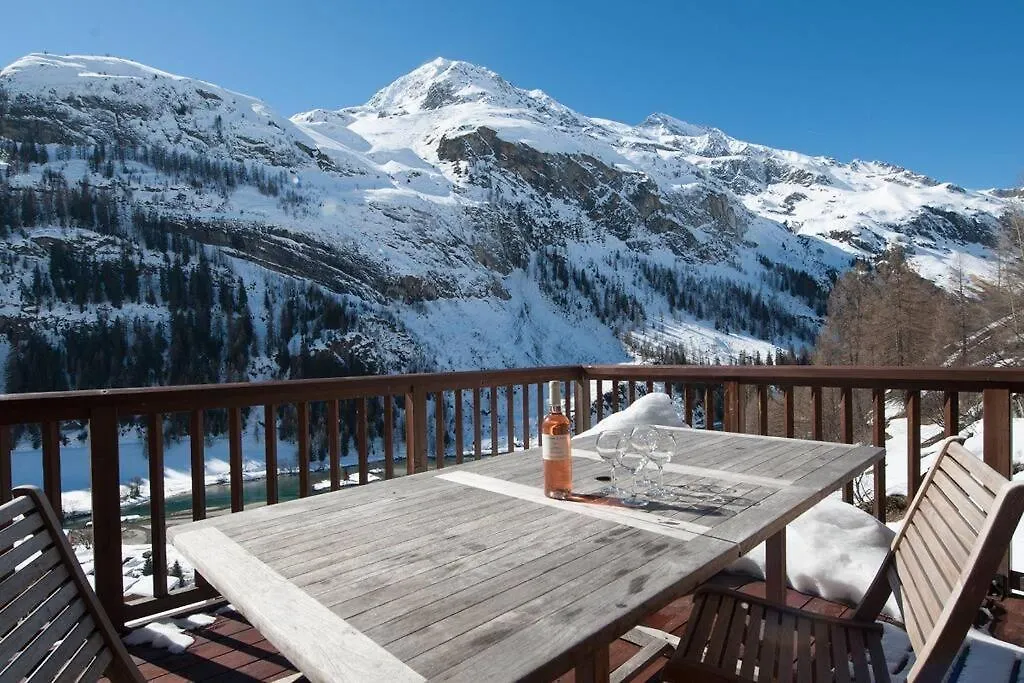 Powder Ridge - 6 Bedroom Chalet With Hot Tub 티뉴 아파트