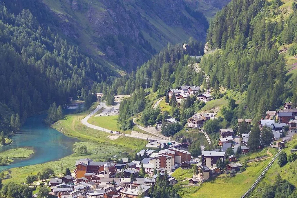 Powder Ridge - 6 Bedroom Chalet With Hot Tub Tignes Apartment